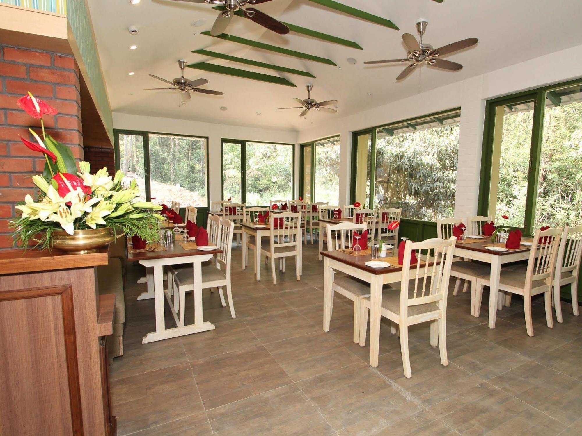 Club Mahindra Mount Serene, Munnar Chinnakanal Eksteriør billede