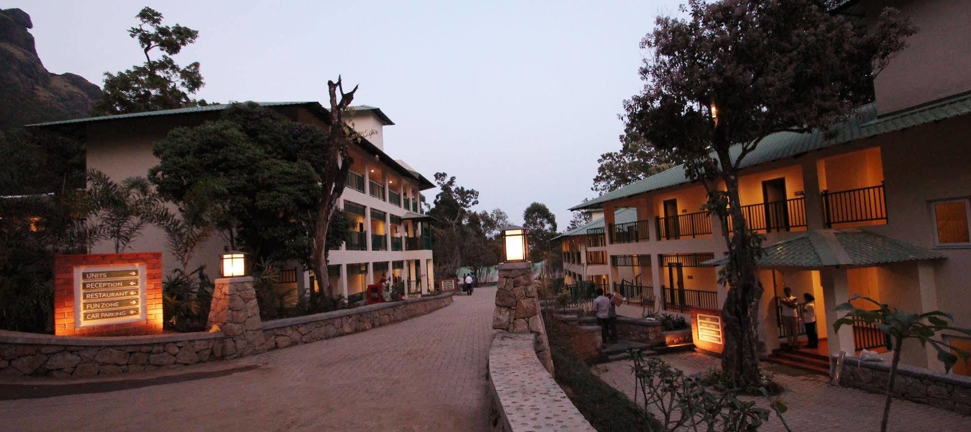 Club Mahindra Mount Serene, Munnar Chinnakanal Eksteriør billede